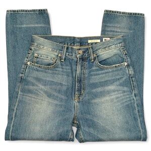 NoEnd High Rise Slim Straight Jeans